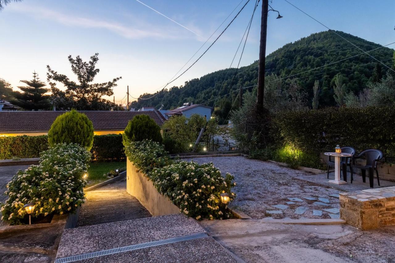 Skopelos Country House Diamantis & Chrisi Agnontas エクステリア 写真