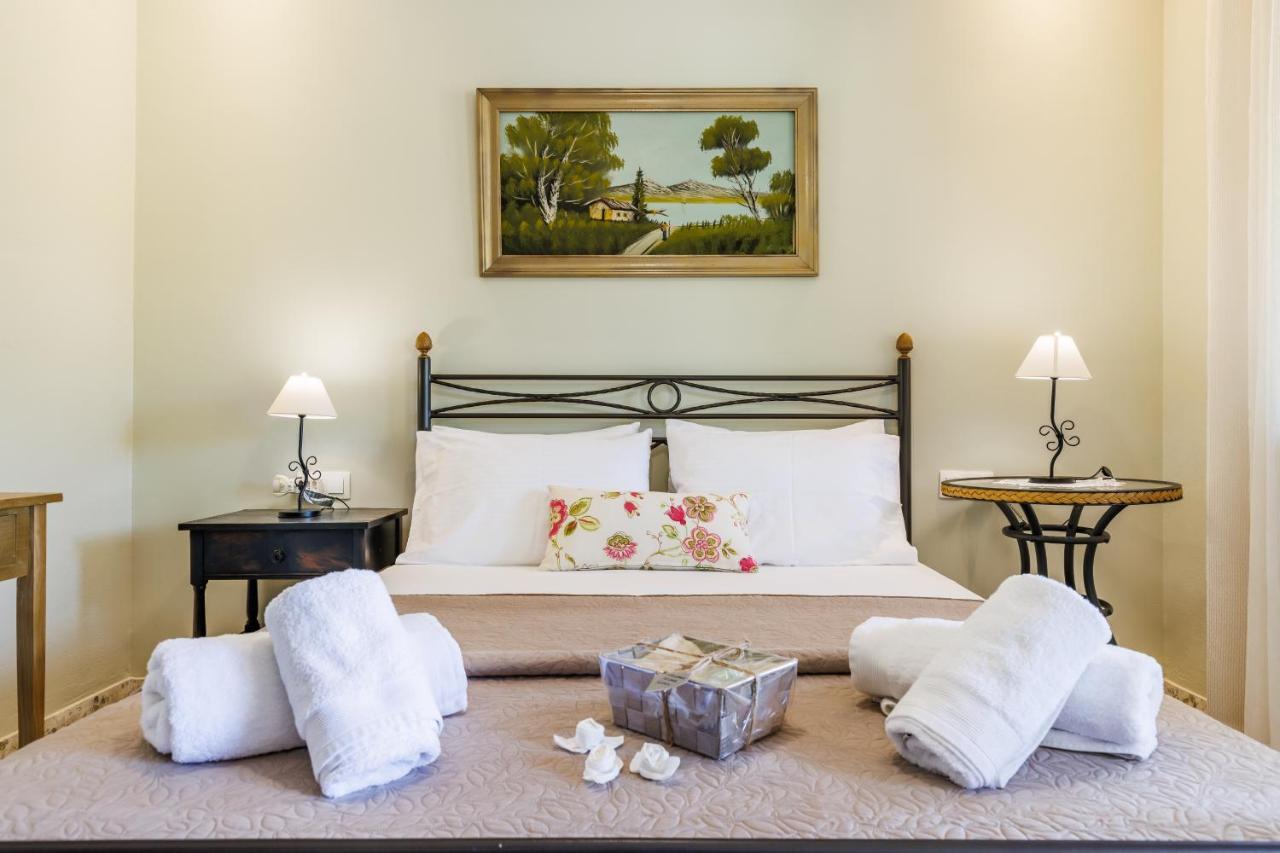 Skopelos Country House Diamantis & Chrisi Agnontas エクステリア 写真